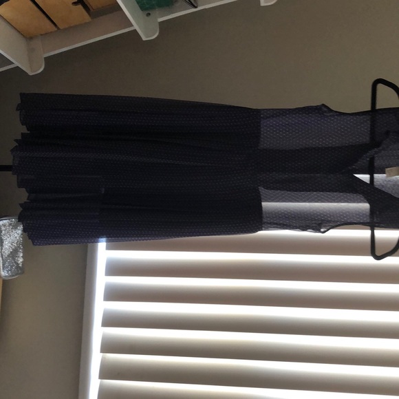 H&M dress - Picture 3 of 3